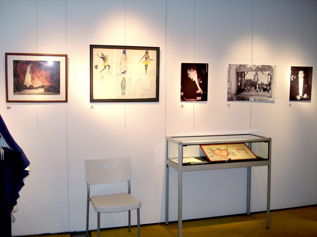 Exposition 2011 Festival - image 2