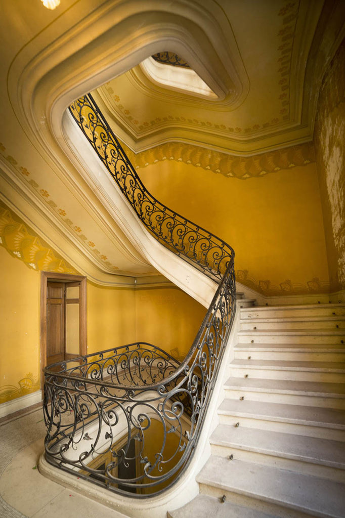 L'Opéra de Vichy - escaliers menant au second balcon