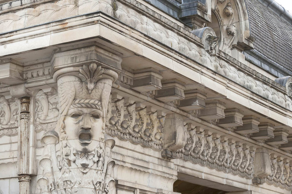 L'Opéra de Vichy - détail de la façade